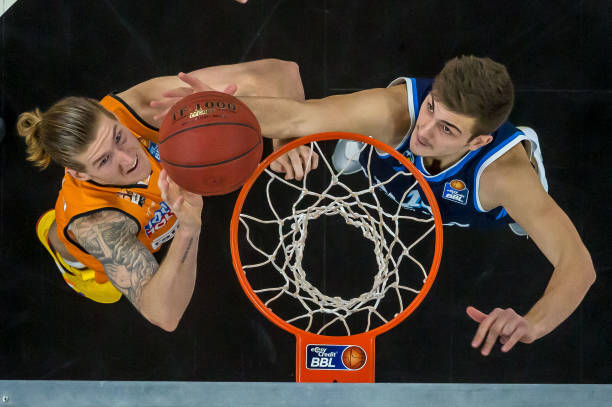 战术与体能 战术与体能