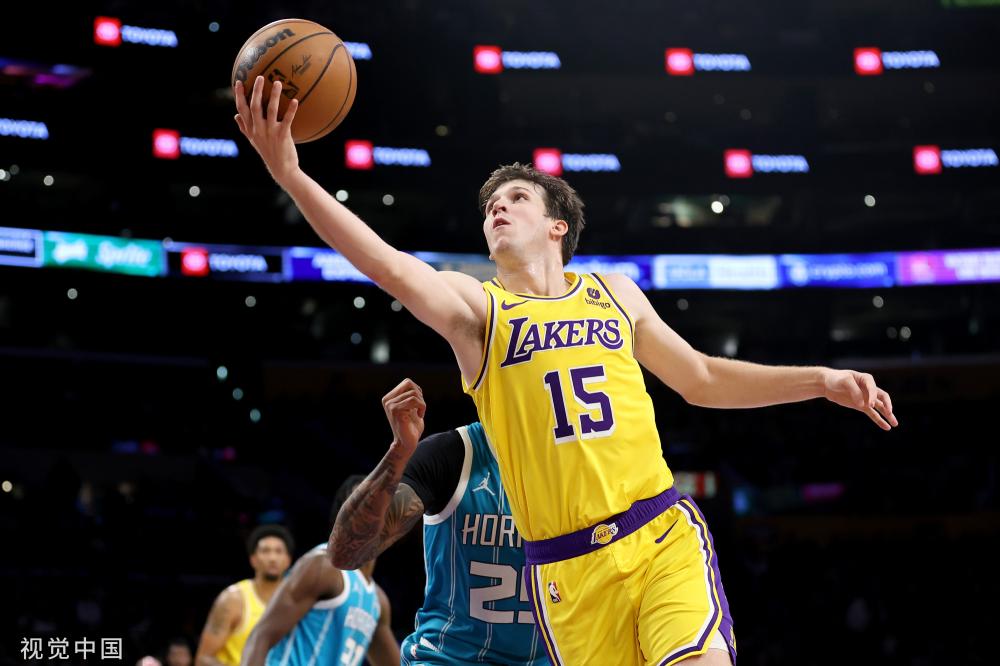 高龄球员并 高龄球员并