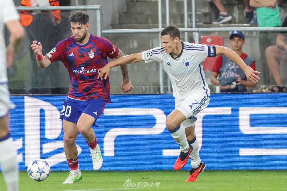 在他的影响 在他的影响